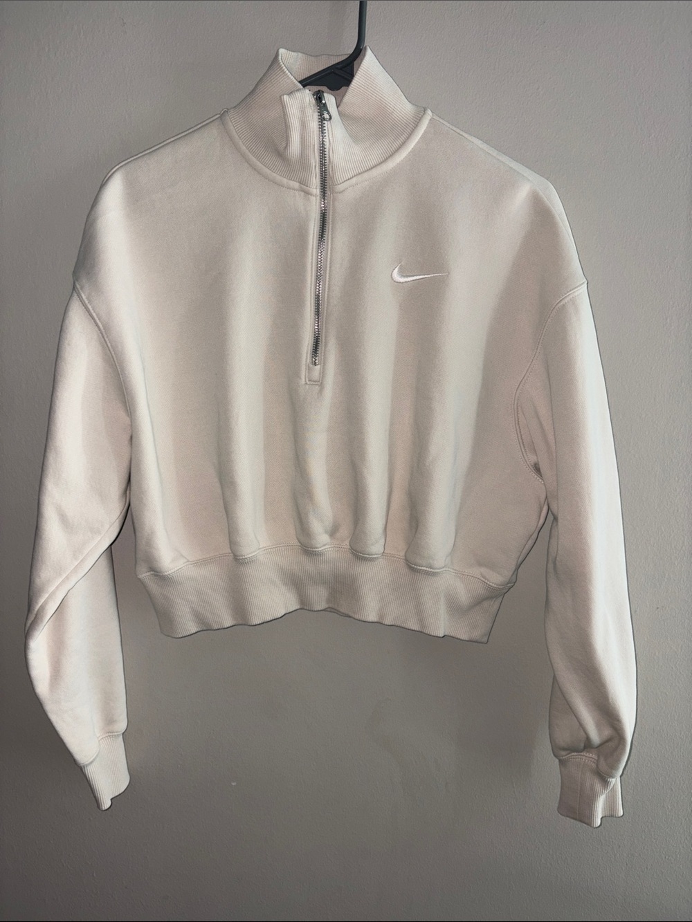 Nike White Cropped Half-Zip Sweatshirt
